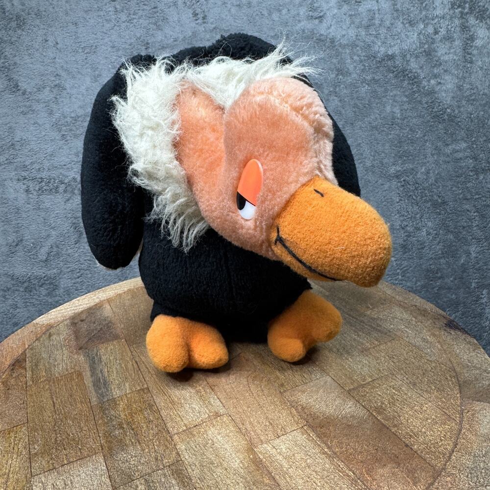RARE 1982 Vintage Wallace Berrie "Buzzy" the Buzzard Collectible Jungle Book